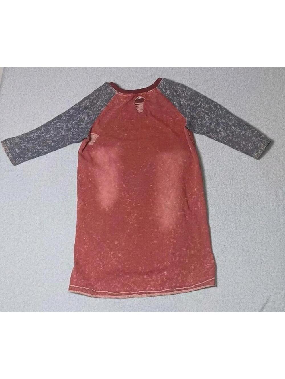 Hayden Los Angeles Oversized Tunic Top Womens Size Medium Distressed Red And... - Picture 8 of 12
